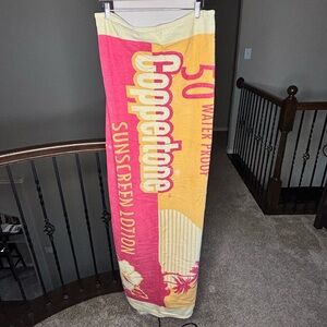 Coppertone Sunscreen Beach Towel 100% Cotton Colorful Collectible Vintage Beach